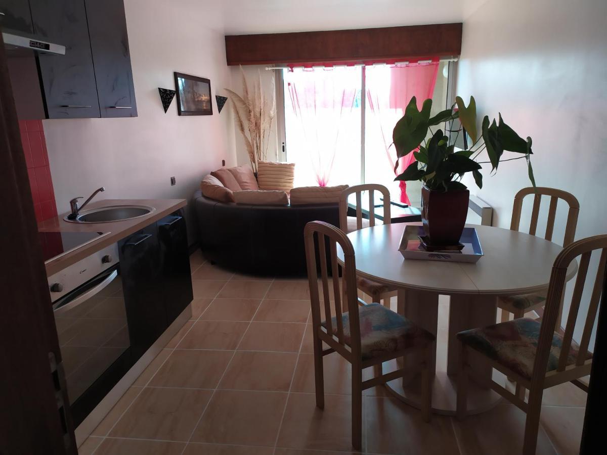 50M2 2 A 4 Pers Tout Confort Balcons Jardin Terrasse Les Albres Dış mekan fotoğraf